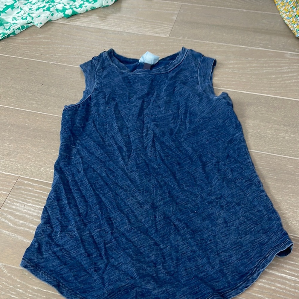 Universal thread sleeveless jean color too